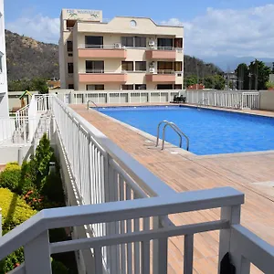 Apartamento En El Rodadero - Cerca A Arrecife Mall Apartment